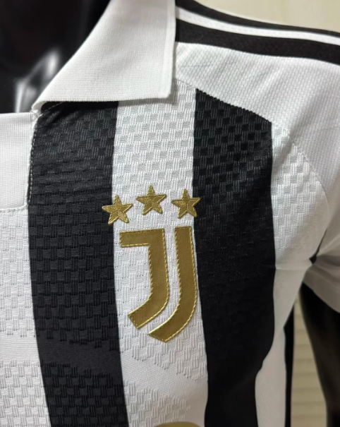 Juventus Home Man Player Jersey 26/27
