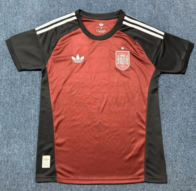 Spain 2026 World Cup Training Man Jersey