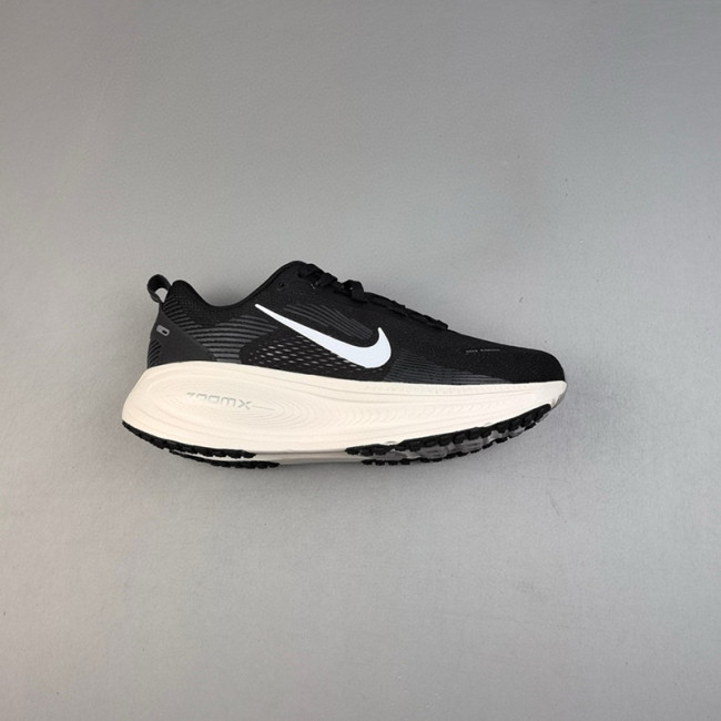 Nike Vomero 18 Men's Road Running Shoes