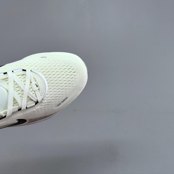 Nike Vomero 18 Men's Road Running Shoes