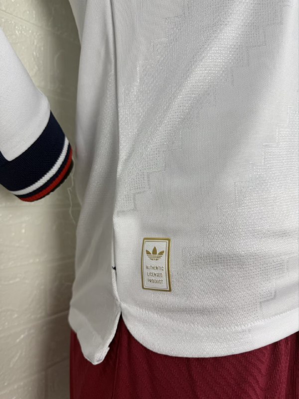 Bayern Munich Away Player Long Sleeve Man Jersey 26/27
