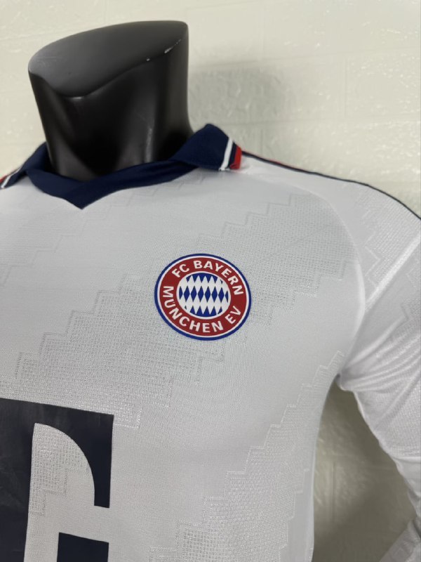 Bayern Munich Away Player Long Sleeve Man Jersey 26/27