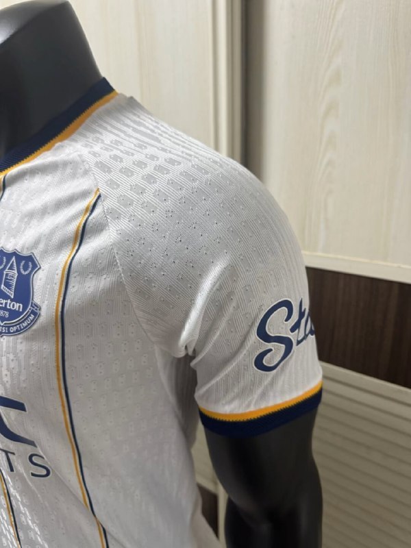Everton Away Man Player Jersey 26/27