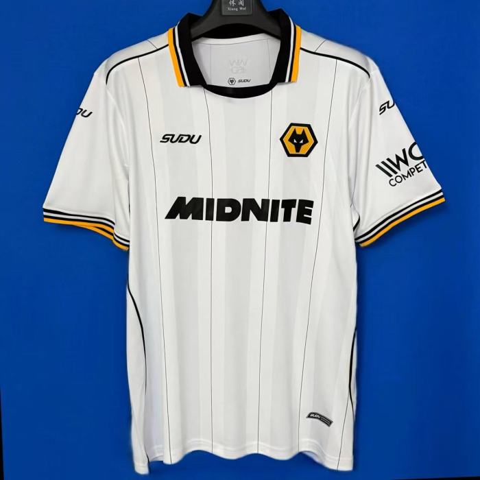 Wolves Away Men Jersey 26/27