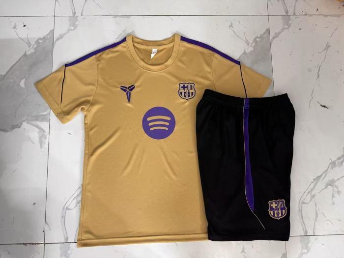 Barcelona Training Short Sleeve Suit 26/27