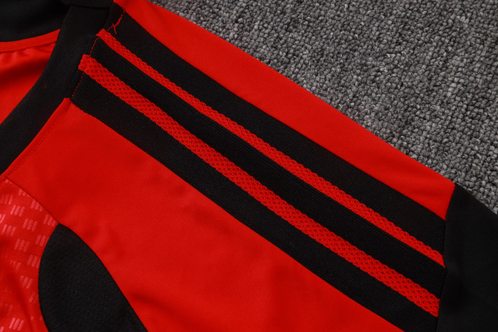 Manchester United Training Short sleeve Suit 25/26