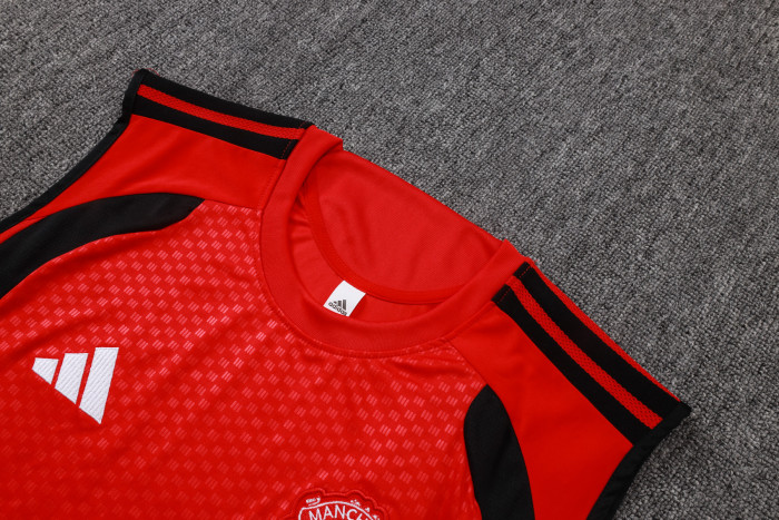 Manchester United Training Jersey 26/27