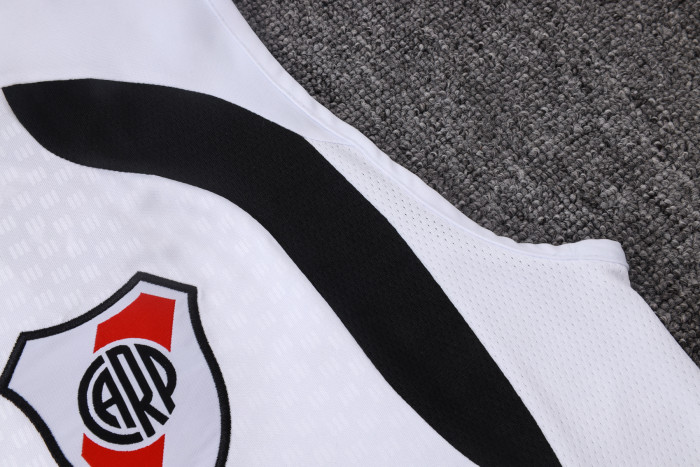 River Plate Training Jersey 26/27