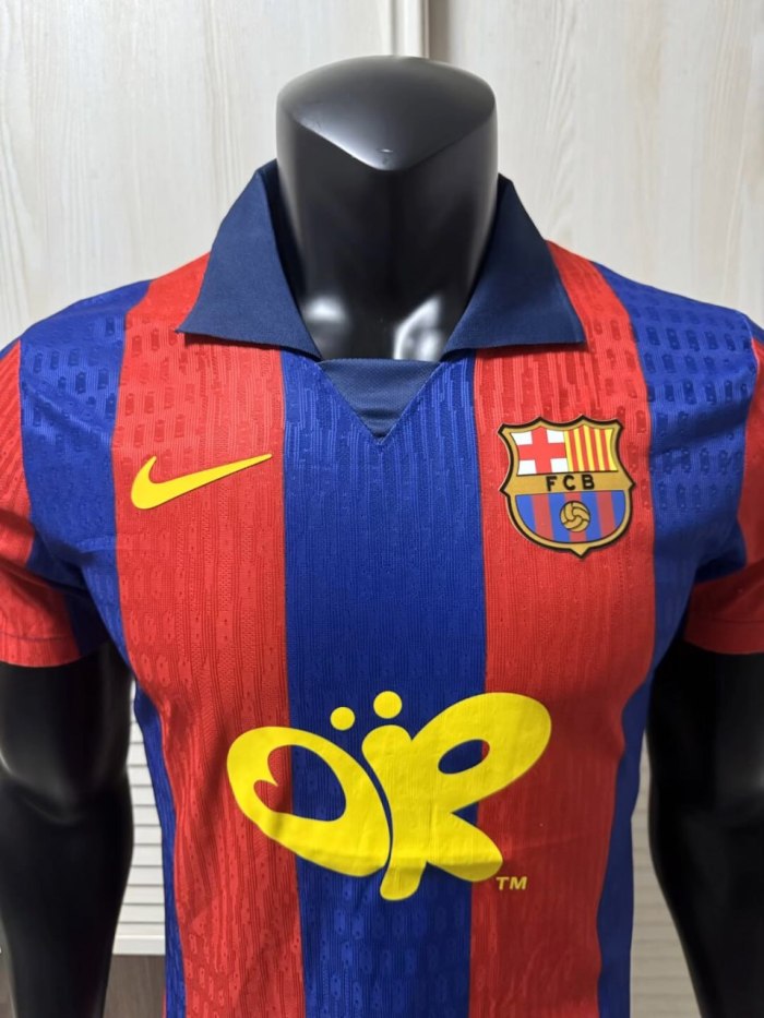 Barcelona x Olivia Rodrigo Limited Edition Retro Player Jersey 2003/04