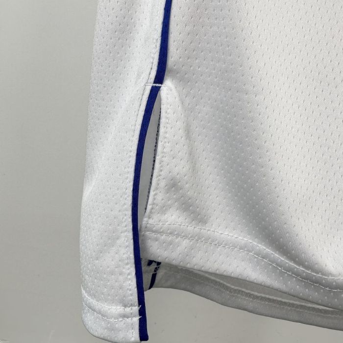Klay Thompson  Dallas Mavericks Association Edition 2023/24 Swingman Jersey  White