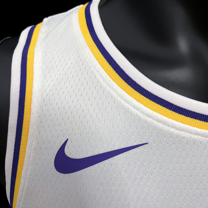 D'Angelo Russell  Los Angeles Lakers Association Edition Swingman Jersey White
