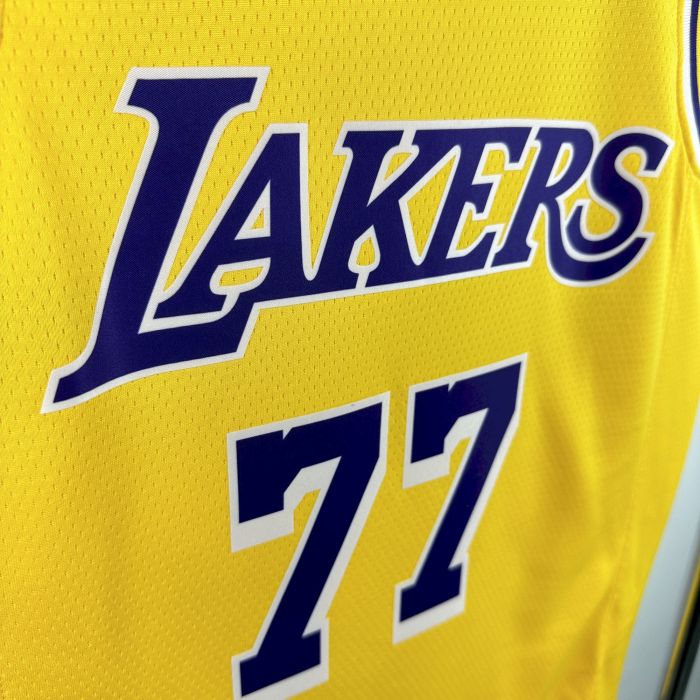Luka Dončić Los Angeles Lakers Icon Edition Swingman Jersey 23/24 Yellow