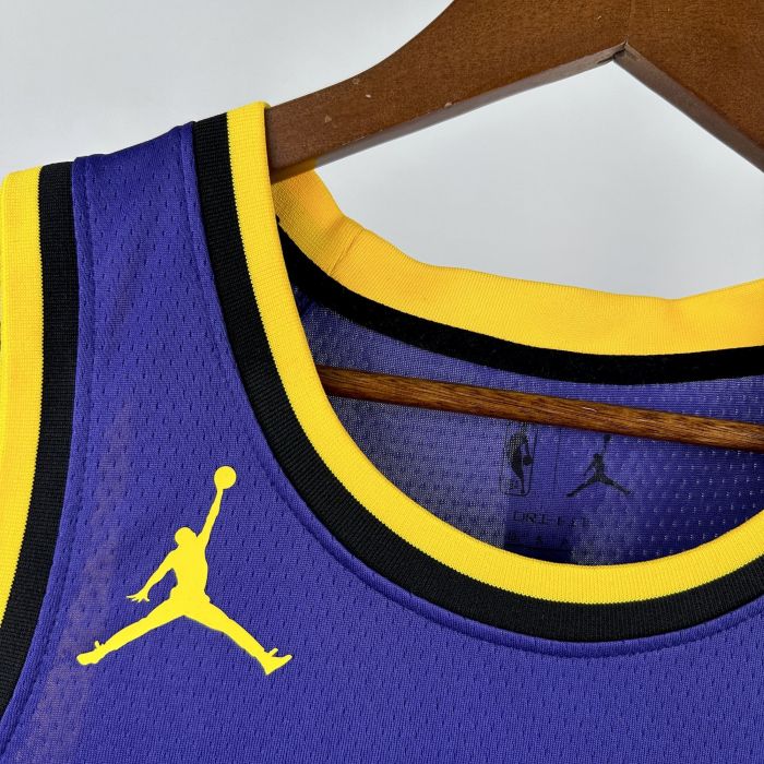 Luka Dončić Los Angeles Statement Edition Swingman Jersey 23/24 Purple