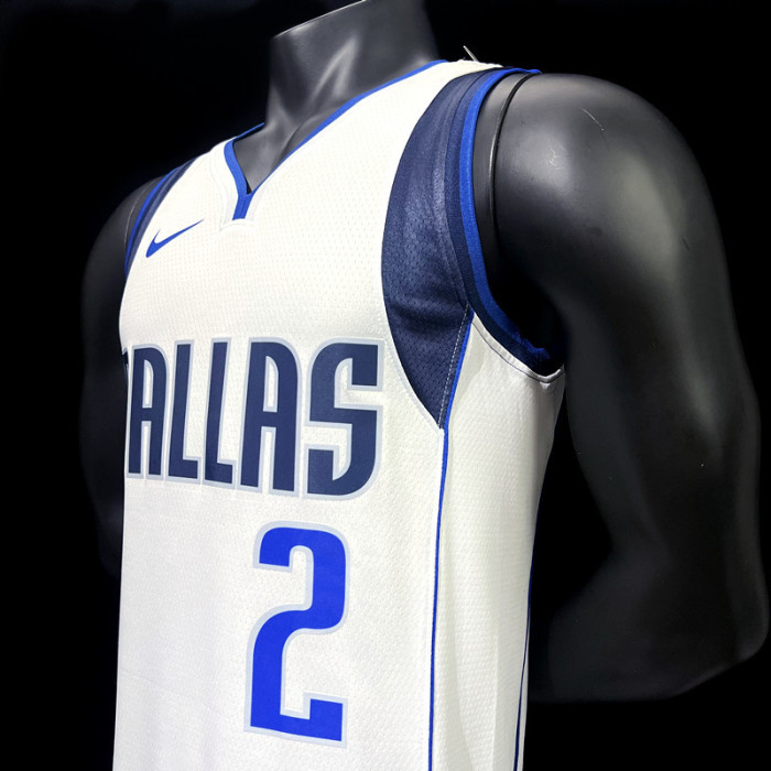 Kyrie Irving Dallas Mavericks Association Edition Swingman Jersey White