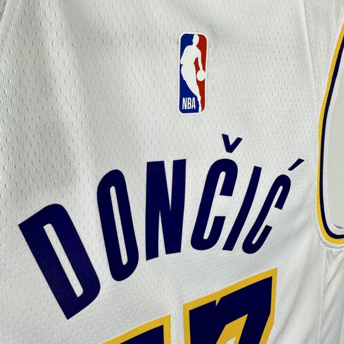 Luka Dončić Los Angeles Lakers Association Edition Swingman Jersey 23/24 White