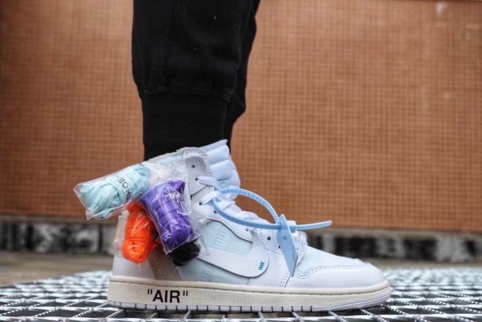 Air Jordan 1 Retro High OG x OFF-WHITE Euro AQ0818-100