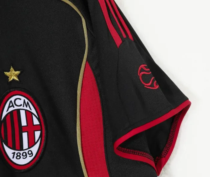 AC Milan Third Retro Jersey 2006/07