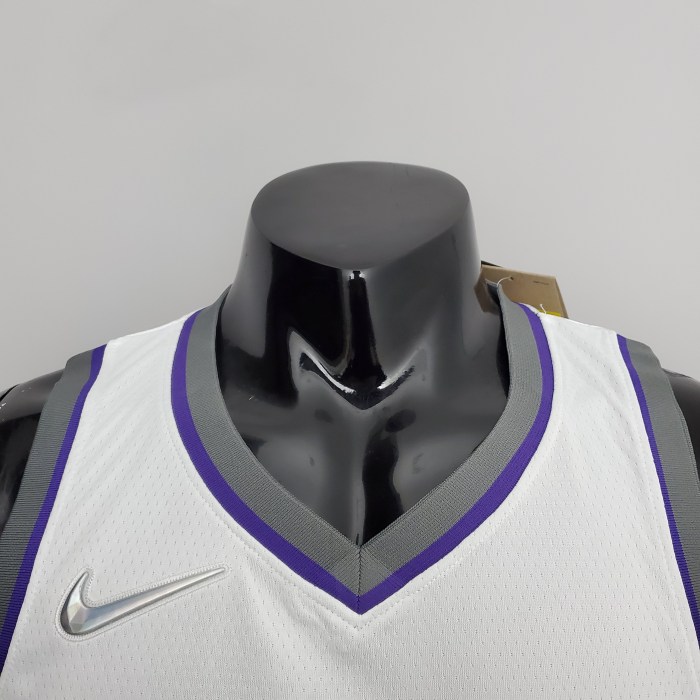 Jason Williams Sacramento Kings 75th Anniversary Swingman Jersey White