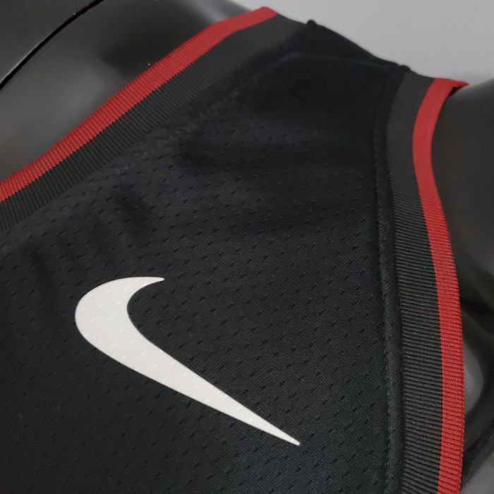 Dwyane Wade Miami Heat Swingman Jersey Black