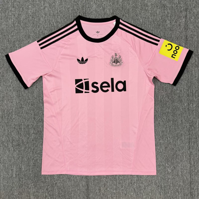 Newcastle United Goalkeeper Man Jersey 25/26
