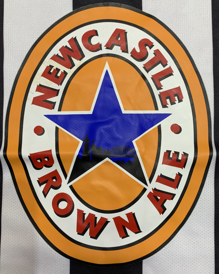 Newcastle United Home Retro Jersey 1997/99