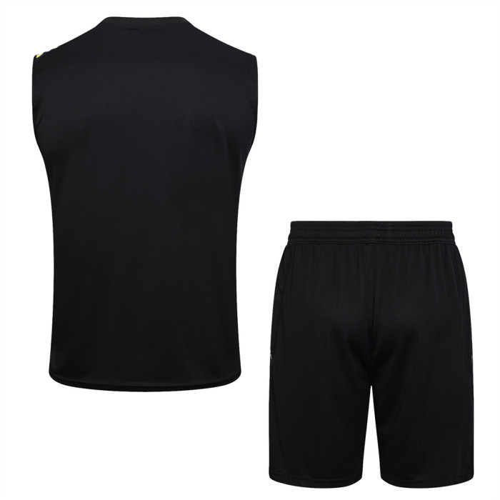 Juventus Training Jersey 23/24
