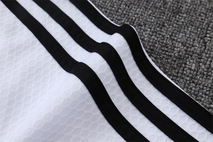 Juventus Training Short Sleeve Suit 25/26