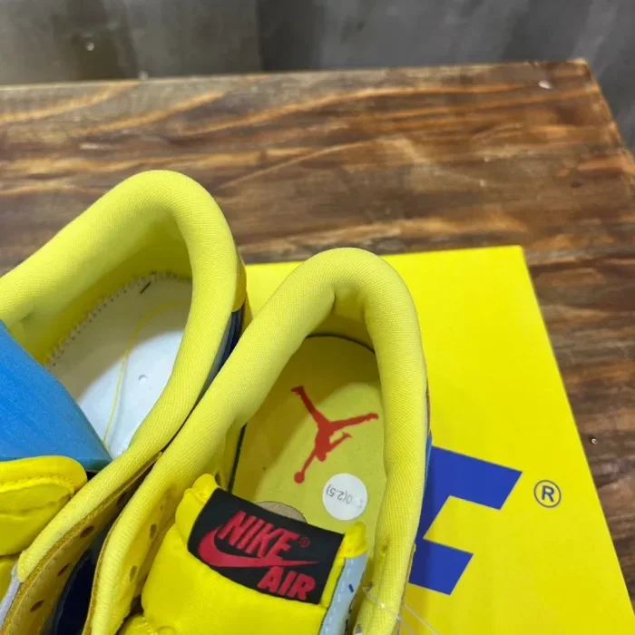 Travis Scott x Air Jordan 1 Low Canary Yellow