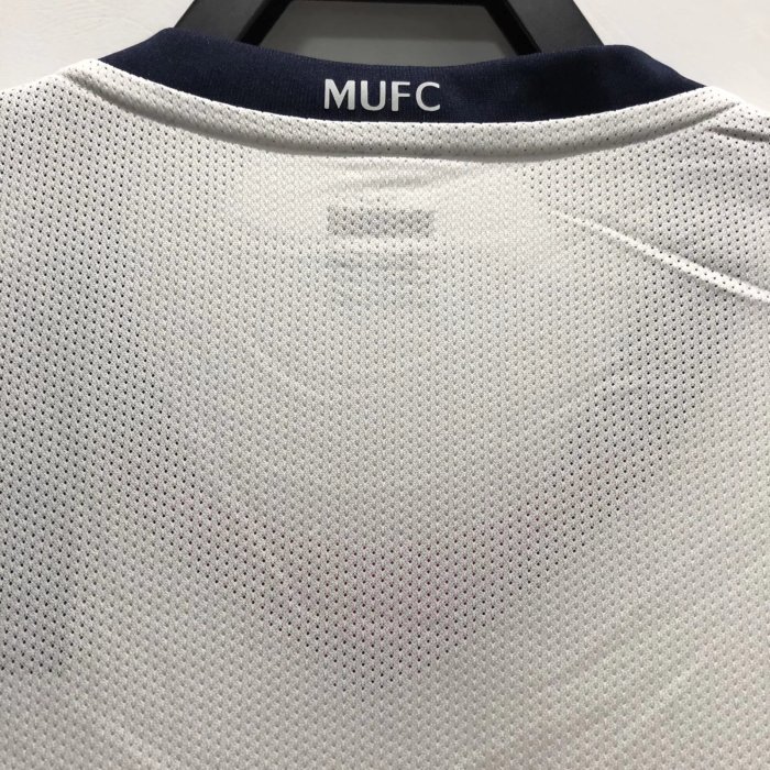 Manchester United Third Long Sleeve Retro Jersey 08/09