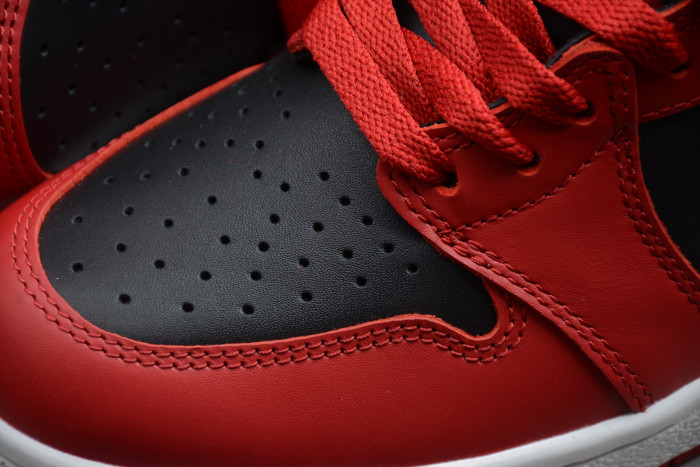 Air Jordan 1 Retro High 85 Varsity Red BQ4422-600