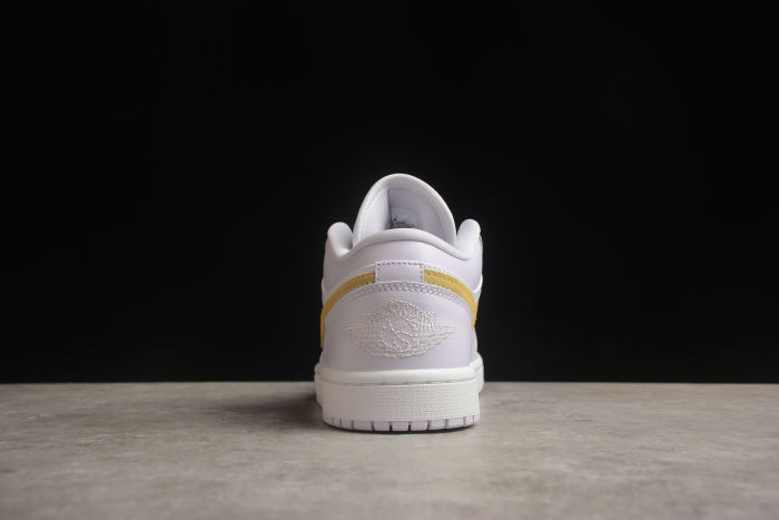 Air Jordan 1 Low Barely Grape | DC0774-501 |