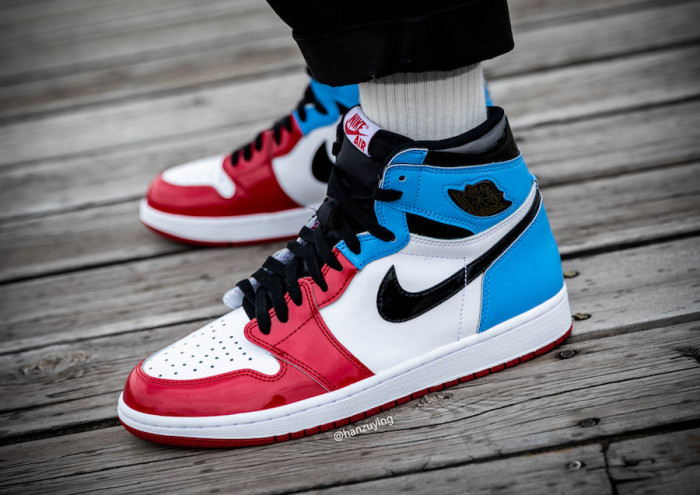 Air Jordan 1 High OG “Fearless” CK5666-100