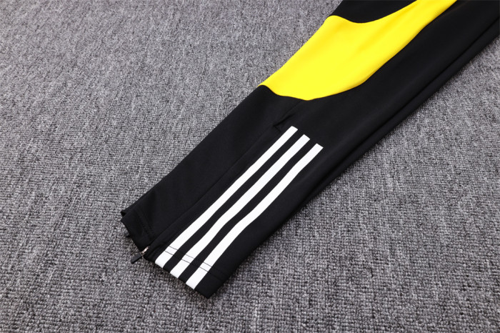 Juventus Training Jacket 23/24