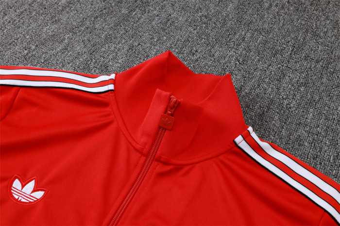 Manchester United Training Jacket 25/26
