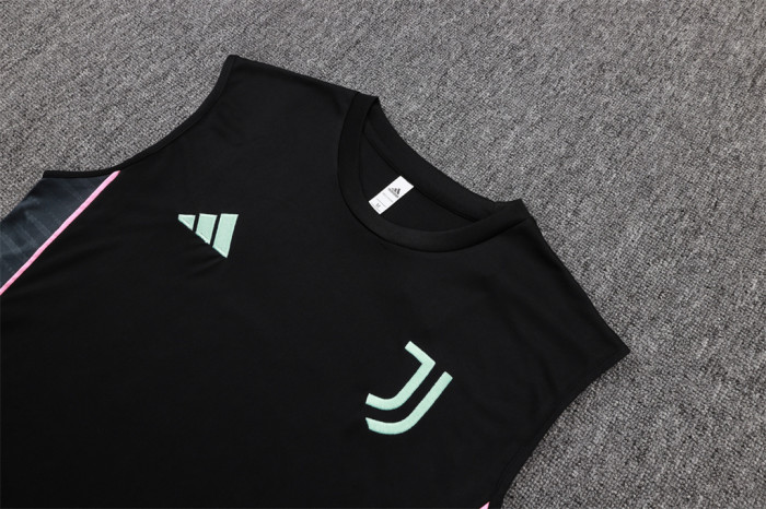 Juventus Training Jersey 25/26