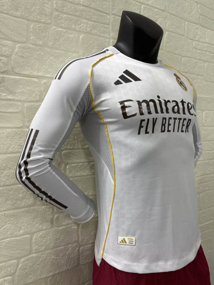 Real Madrid Home Player Version Long Sleeve Man Jersey 25/26