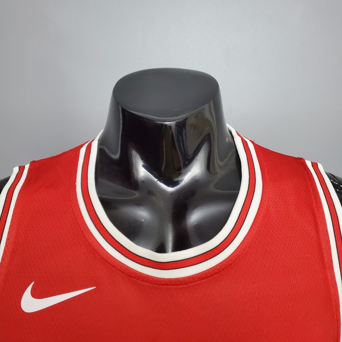 Zach LaVine Chicago Bulls Swingman Jersey Red