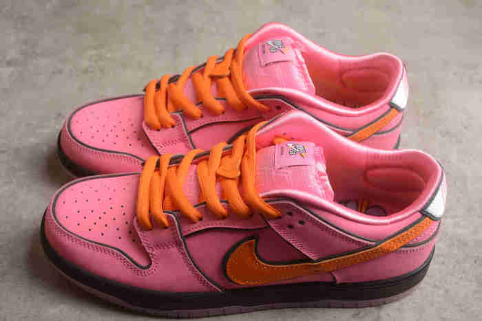 SB Dunk Low Pro QS Bubbles (FZ8320-400)