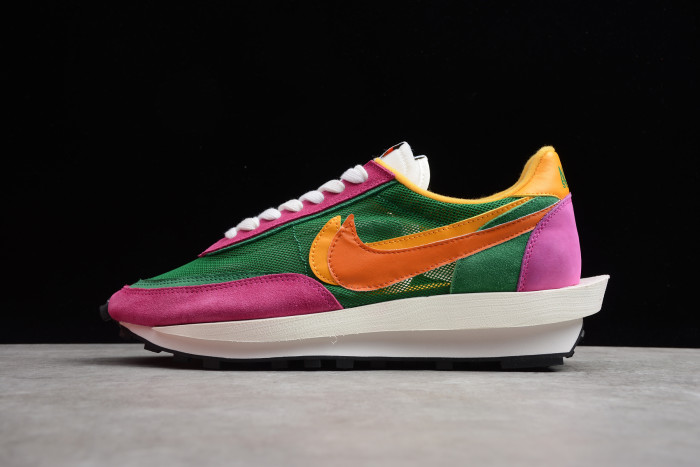 Sacai x LDWaffle 'Pine Green' | BV0073-301
