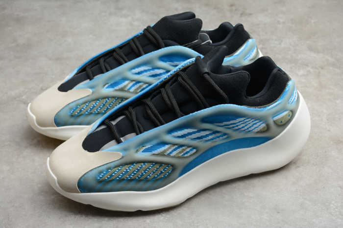 Yeezy Boost 700 V3 Arzare G54850