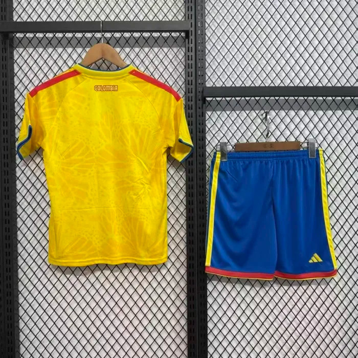 Colombia 2026 World Cup Short Sleeve Home Adult Suit
