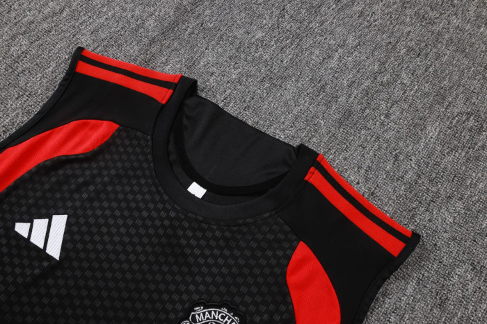 Manchester United Training Jersey 26/27