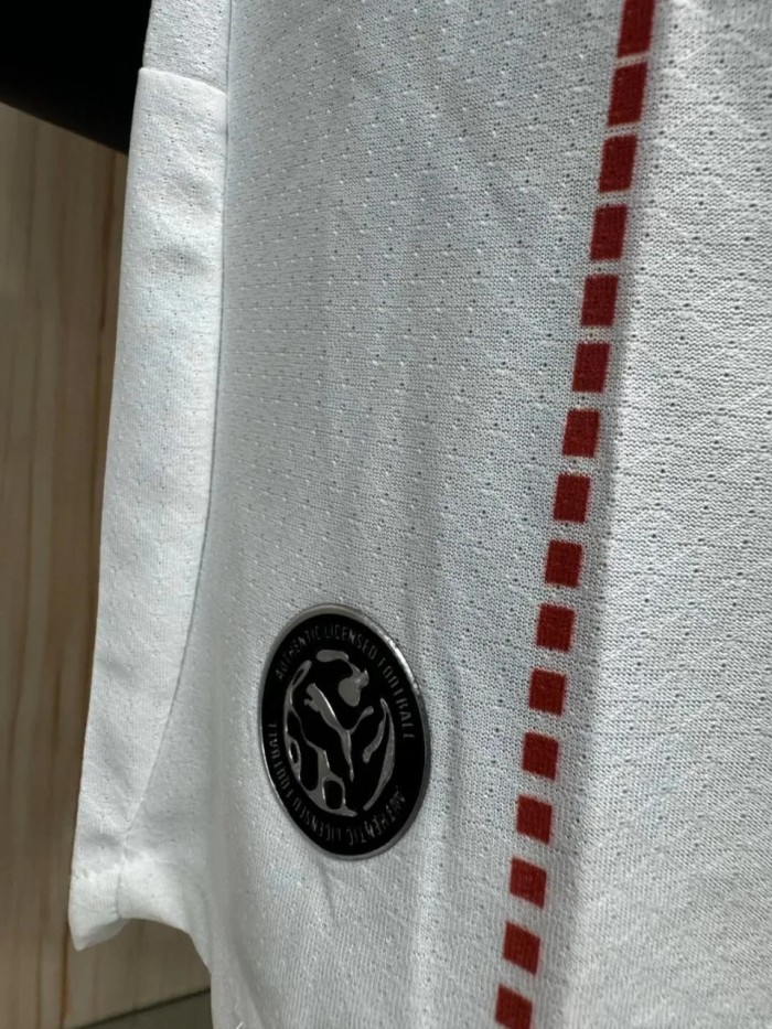 Leipzig Home Man Player Jersey 26/27