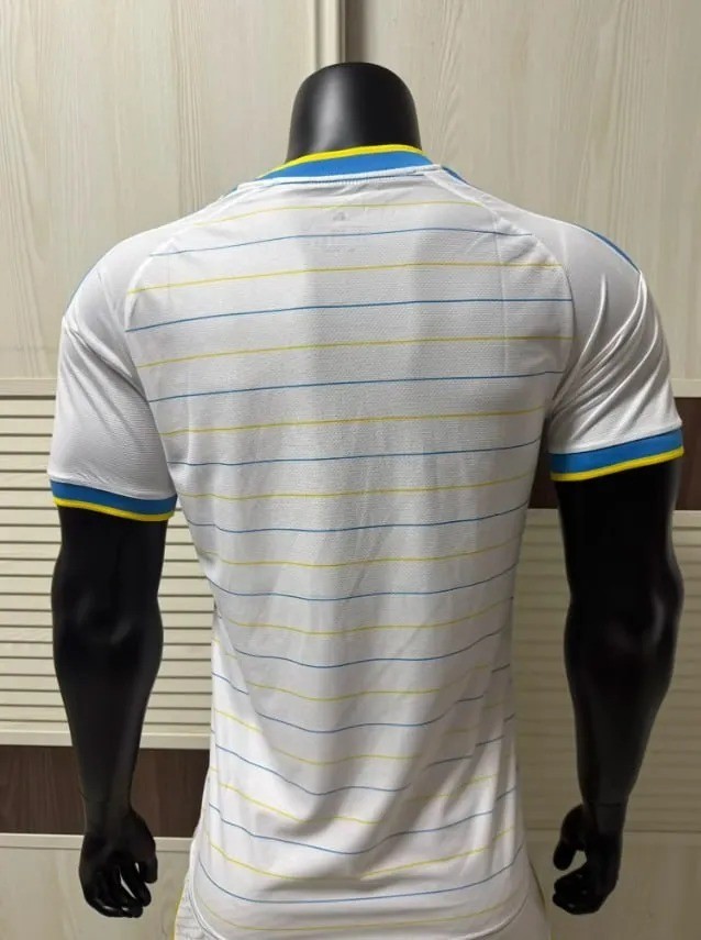 Leeds United Home Player Man Jersey 26/27