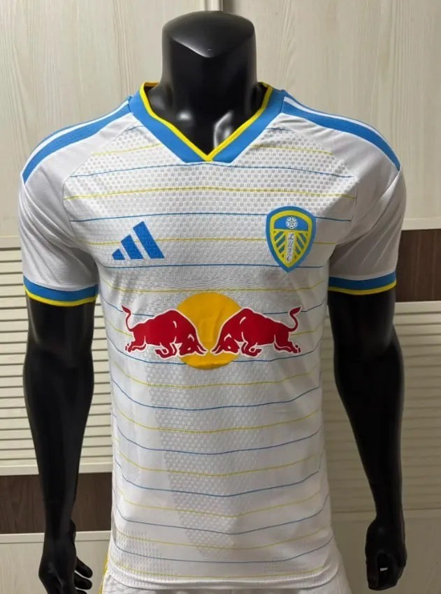 Leeds United Home Player Man Jersey 26/27
