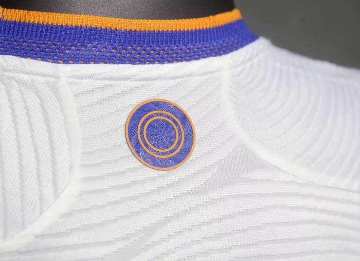 Real Madrid Home Player Jersey 21/22