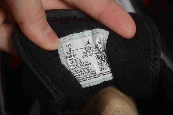 Air Jordan 1 Low Bred Toe 553558 - 161