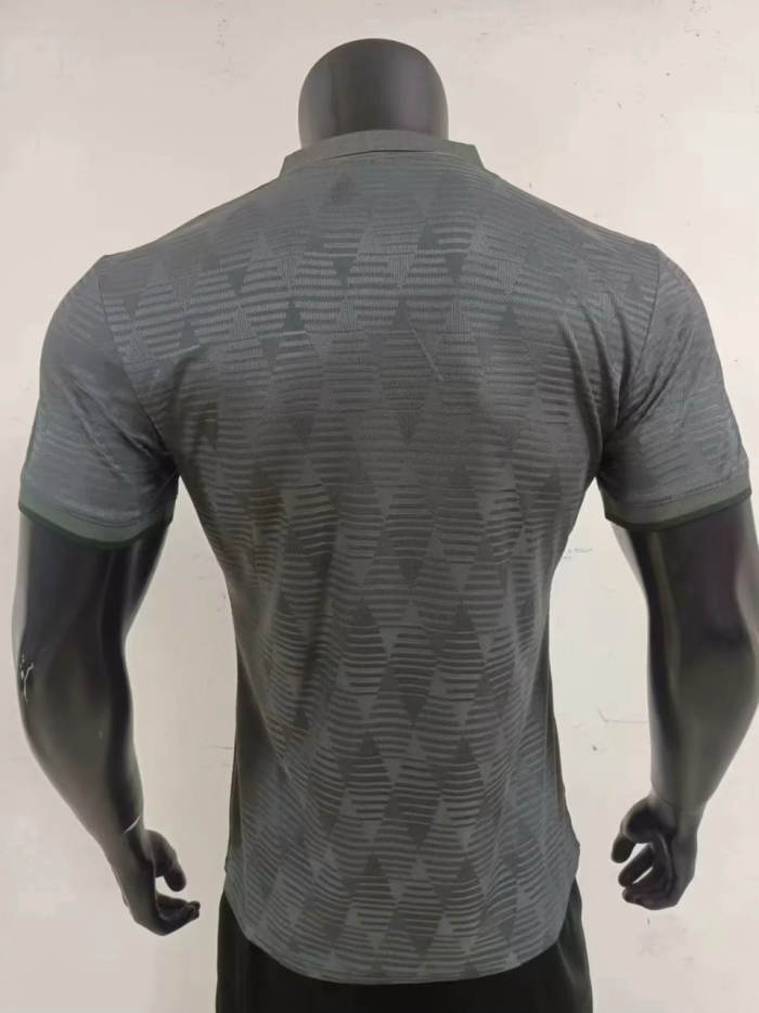 Bayern Munich Oktoberfest Player Jersey 24/25