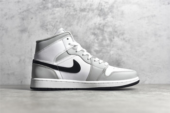 Jordan 1 Mid Light Smoke Grey