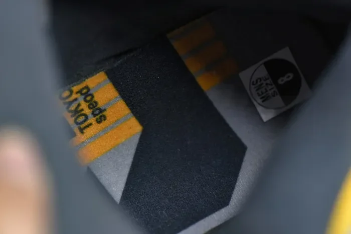 Air Jordan 5 Retro T23 “Tokyo” 454783-701